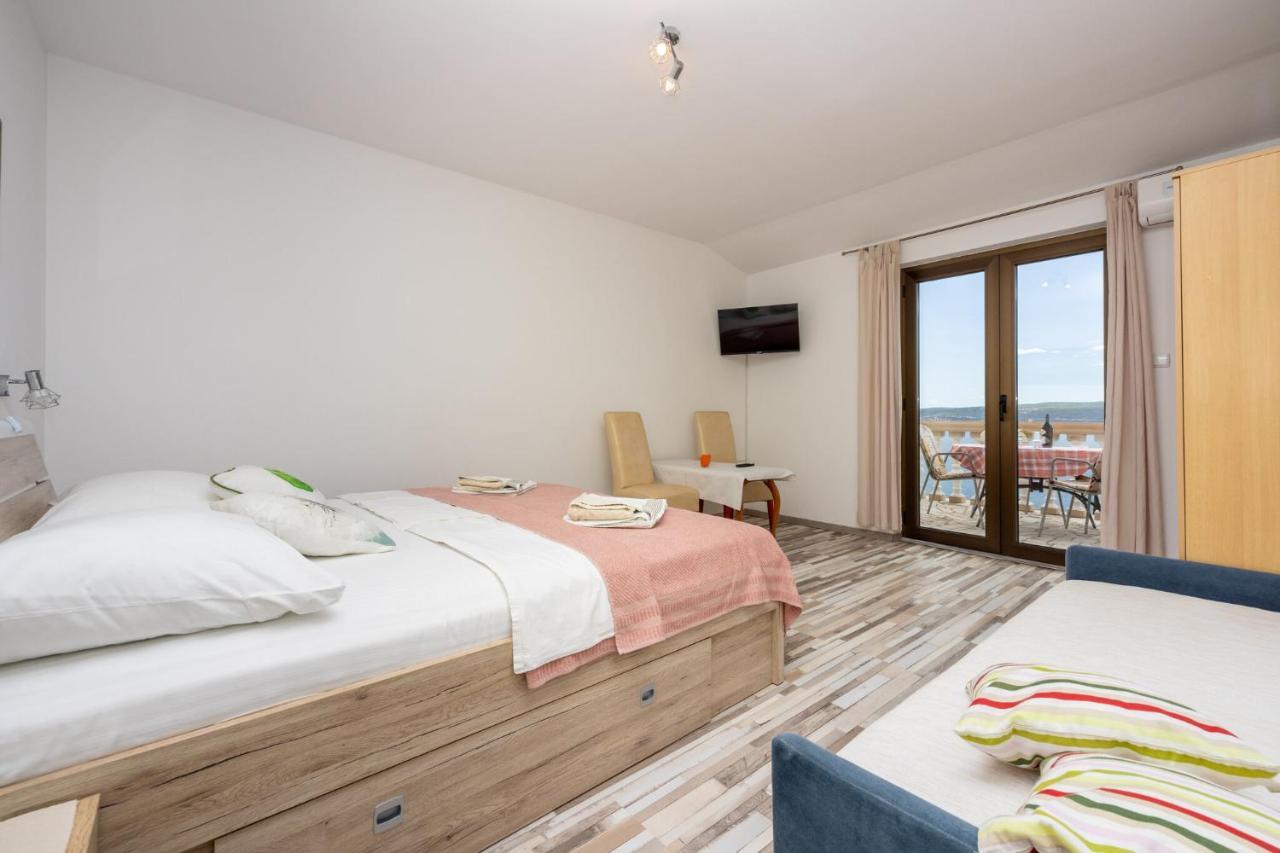 Pavica Apartment Dramalj Exterior photo
